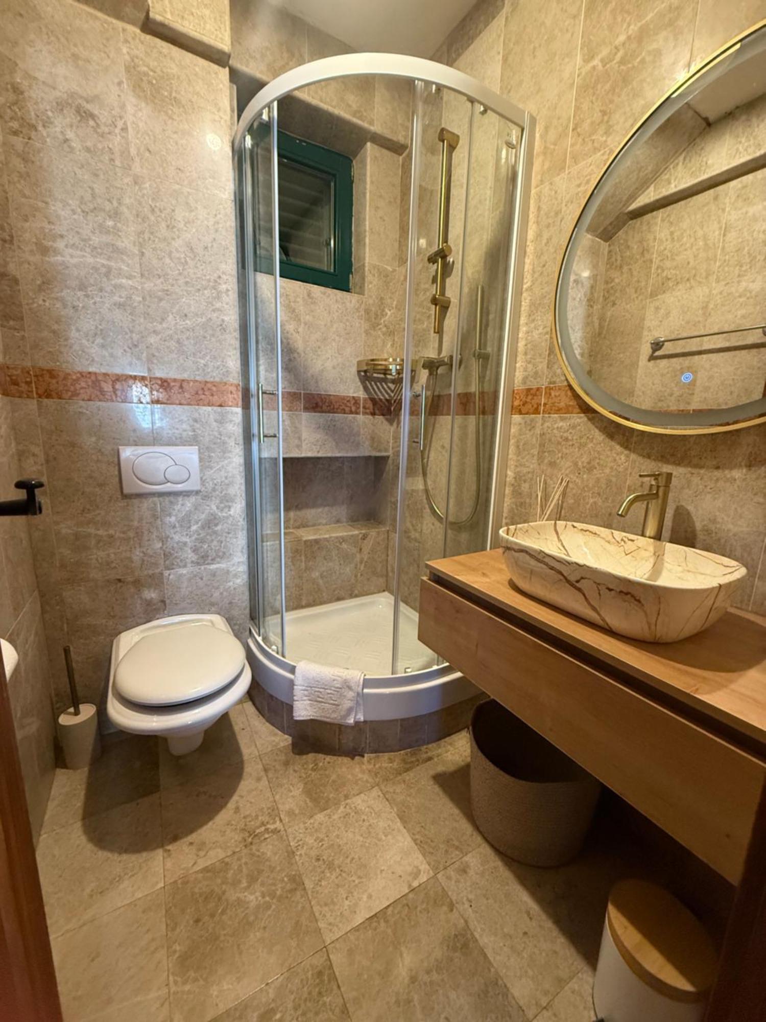 Skver Studio Apartments Herceg Novi Exteriér fotografie
